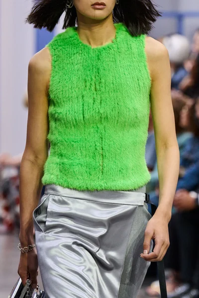 Look 101
